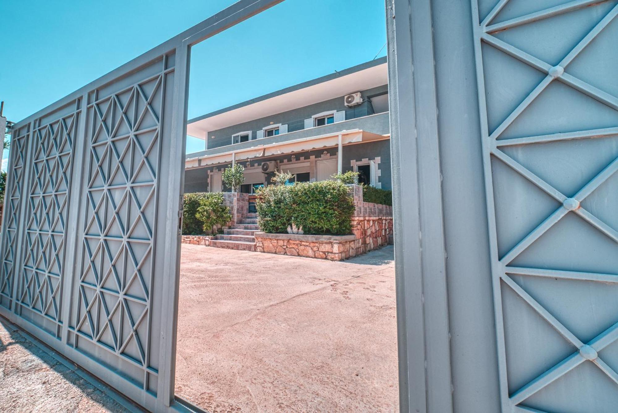 Le Gjero Luxury Villa Ksamil Eksteriør billede